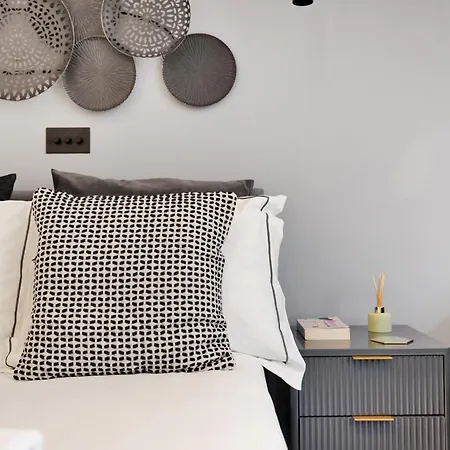 Hilldrop Apartments Short Term Rental & Flexible Renting Islington With Free Wifi, Parking & Garden London Exterior photo